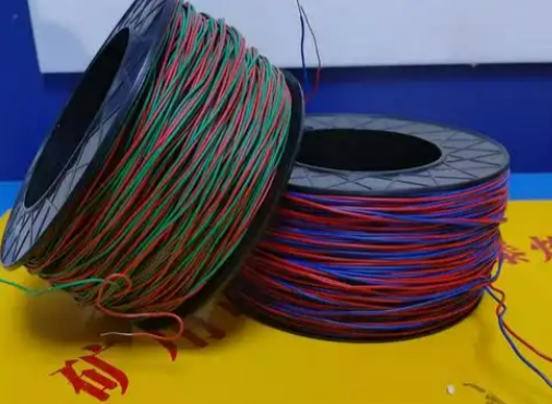宁蒗放炮线的主要材质有哪些？不同材质的适用场景有何区别？